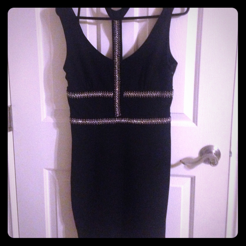 Black Embellished Sleeveless Bodycon Dress